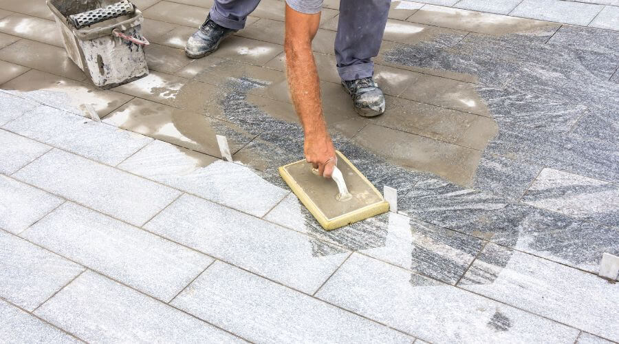 Professional gutter cleaning in Swansboro, NC